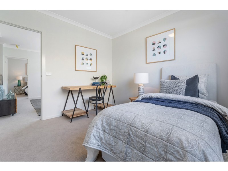 9 Featherwood Crescent, Craigieburn VIC 3064