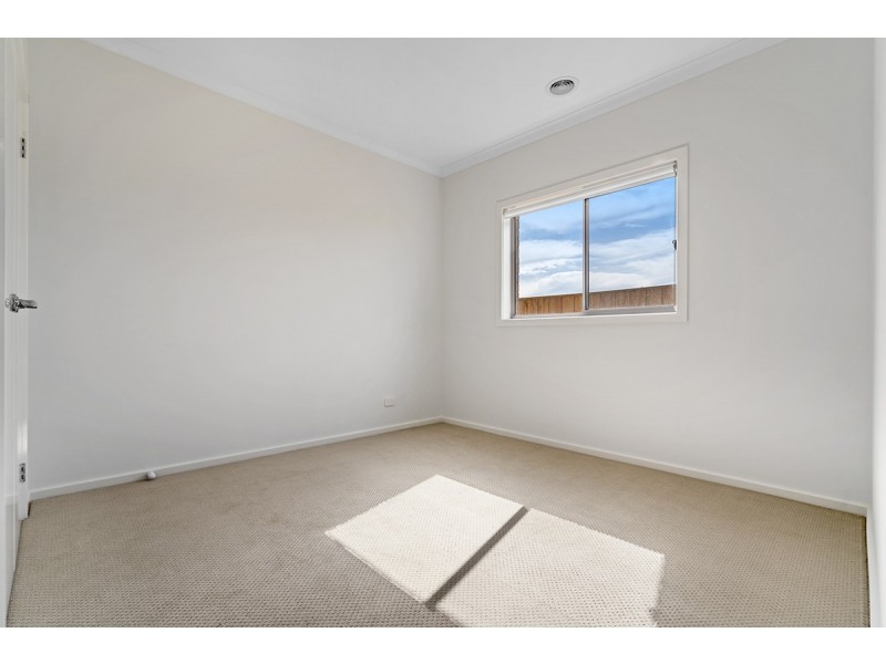 7 Chevery Street, Mickleham VIC 3064