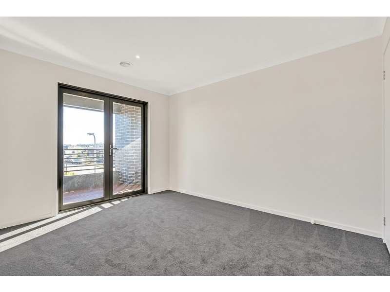 10 Keppel Way, Mickleham VIC 3064