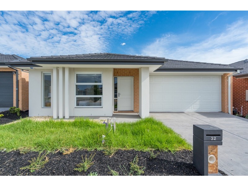 32 Banjolina Circuit, Craigieburn VIC 3064