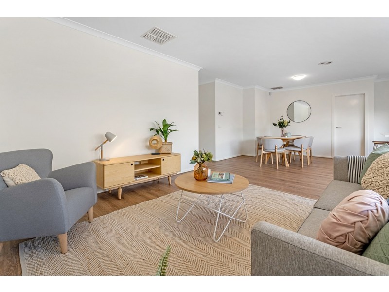 32 Banjolina Circuit, Craigieburn VIC 3064