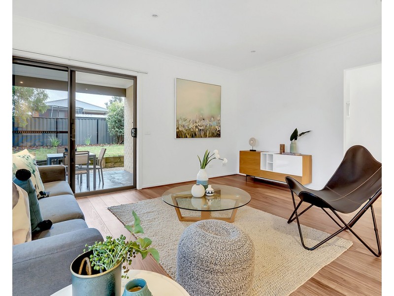 18 Bridgehaven Drive, Craigieburn VIC 3064