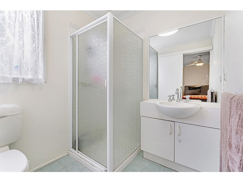 5 Gellion Place, Roxburgh Park VIC 3064