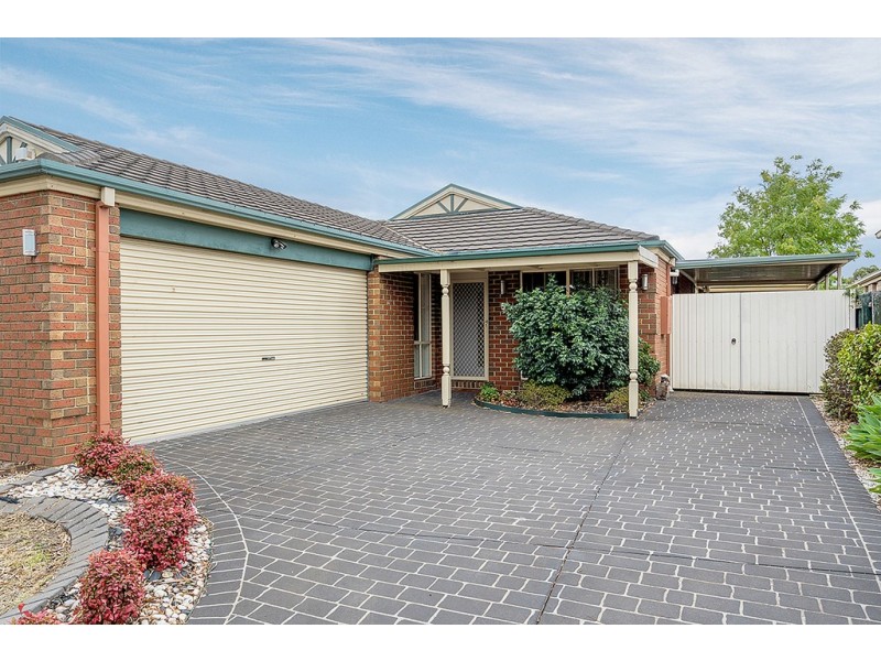 5 Gellion Place, Roxburgh Park VIC 3064