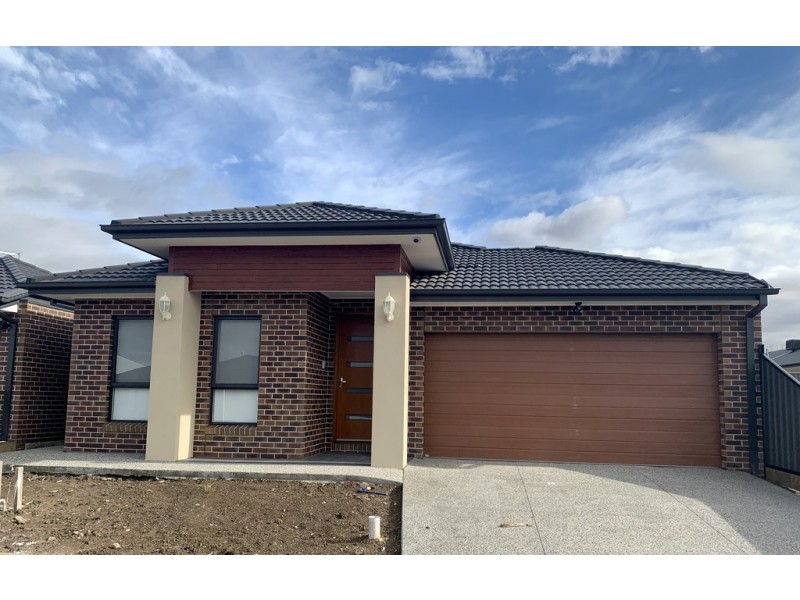 47 Featherwood Crescent, Craigieburn VIC 3064