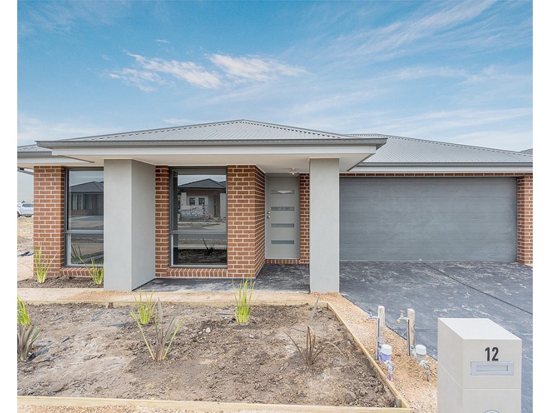 12 Thornbury Street, Donnybrook VIC 3064