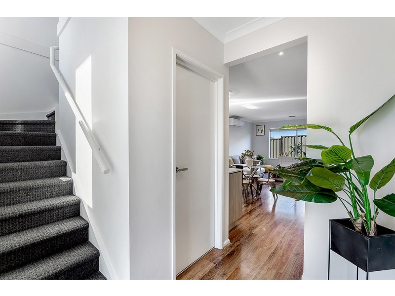 5 Versant Drive, Craigieburn VIC 3064