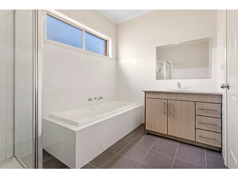 23 William Hovell Pass, Craigieburn VIC 3064