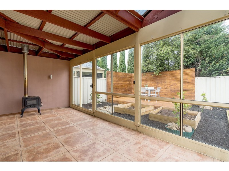 3 St Ives Place, Craigieburn VIC 3064