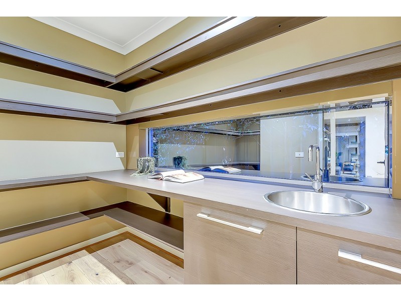 14 Asbury Street, Craigieburn VIC 3064