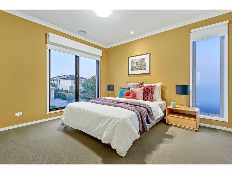 14 Asbury Street, Craigieburn VIC 3064