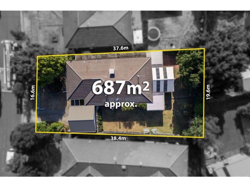 74 Mitford Crescent, Craigieburn VIC 3064