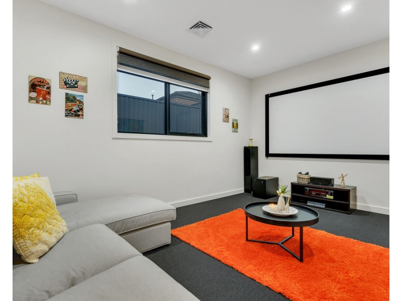 28 Season Way, Craigieburn VIC 3064