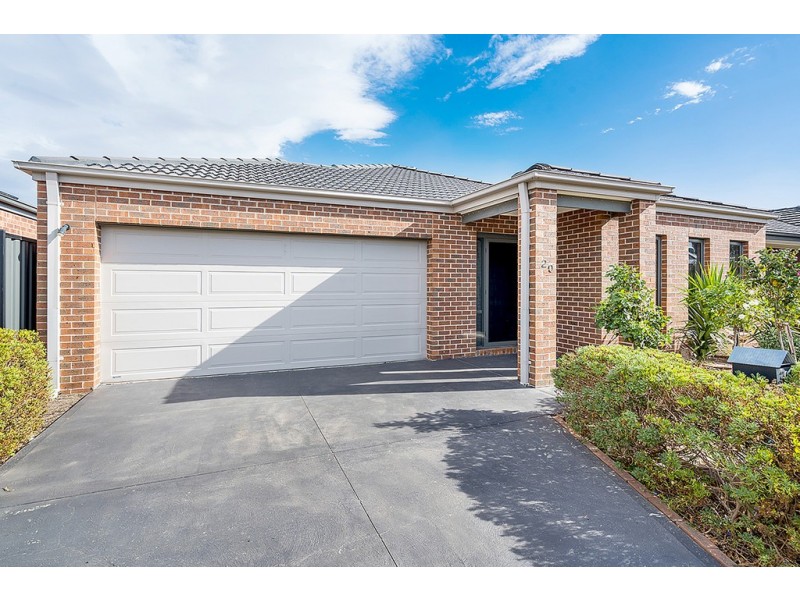 20 Birdswood Crecent, Craigieburn VIC 3064