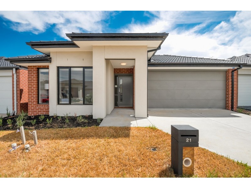 21 Bolwarra Street, Craigieburn VIC 3064