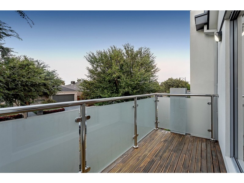 165 Central Park Avenue, Craigieburn VIC 3064