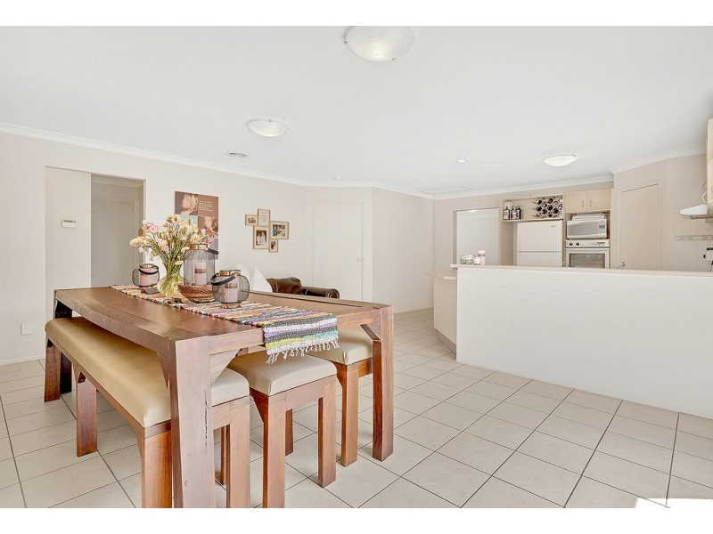 9 Tusmore Rise, Craigieburn VIC 3064