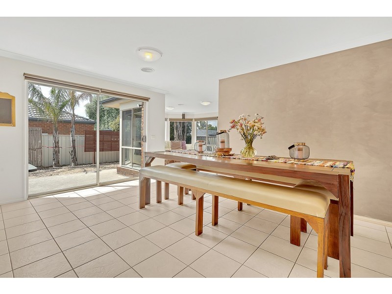 9 Tusmore Rise, Craigieburn VIC 3064