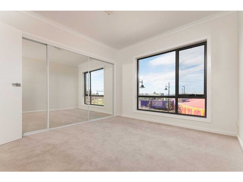 5a Huntington Drive, Craigieburn VIC 3064