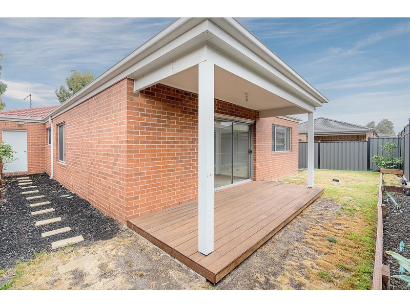 3 Eveline Street, Craigieburn VIC 3064