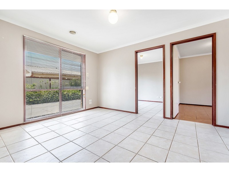 1/17 Northern Crescent, Craigieburn VIC 3064