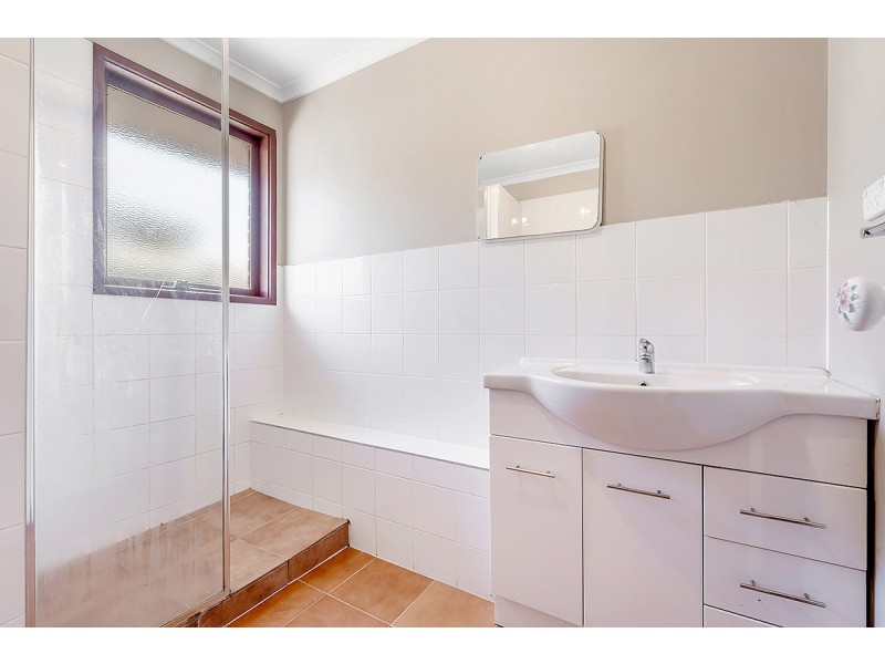 1/17 Northern Crescent, Craigieburn VIC 3064