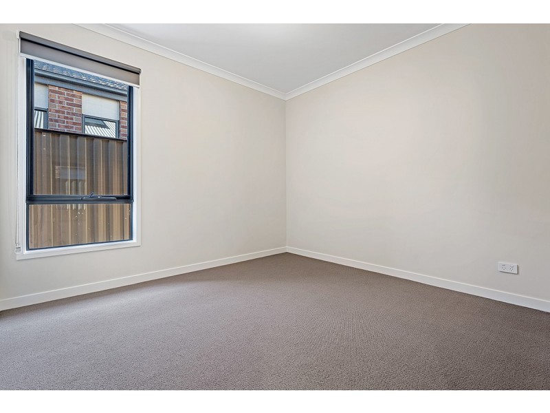 19 Booyong Street, Craigieburn VIC 3064