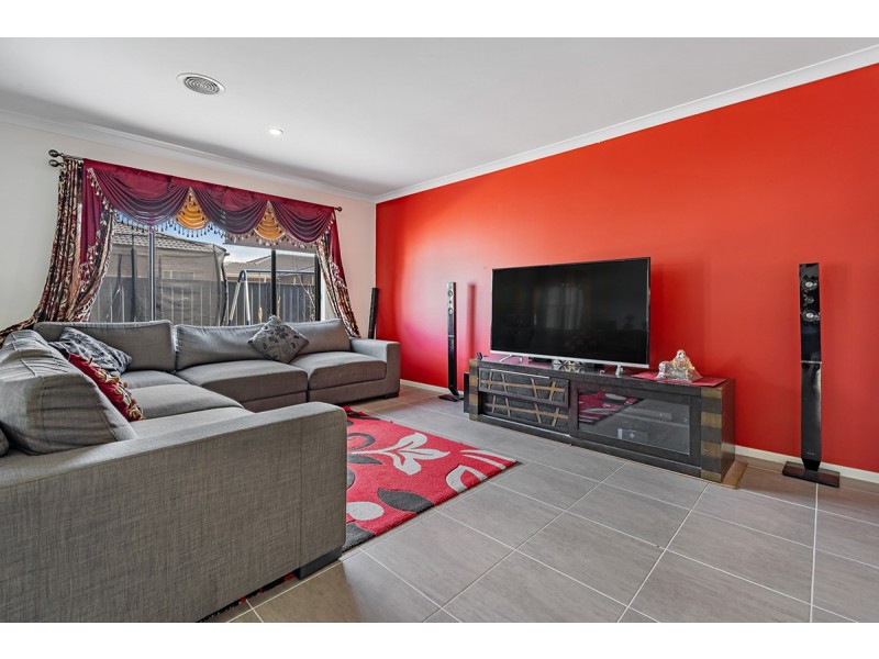 3 Doughty Road, Craigieburn VIC 3064