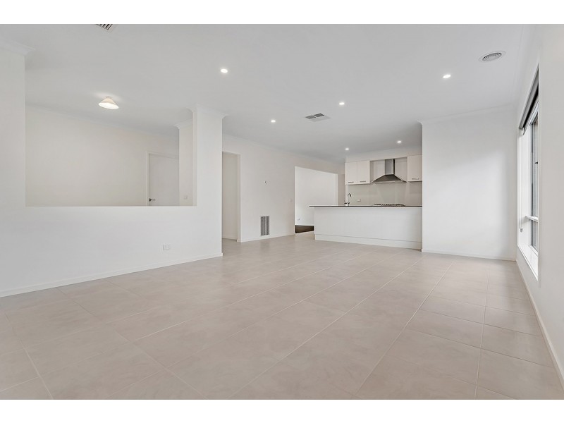 3 Tradition Road, Craigieburn VIC 3064