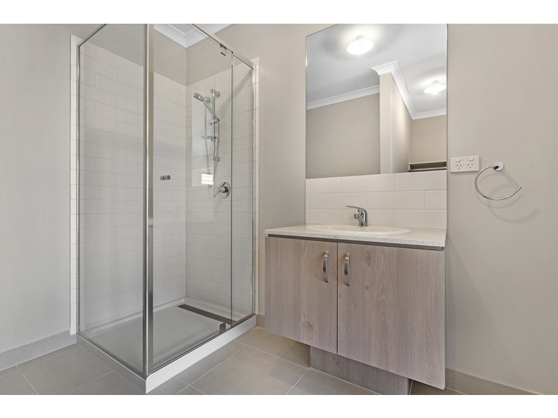 7 Millau Avenue, Craigieburn VIC 3064