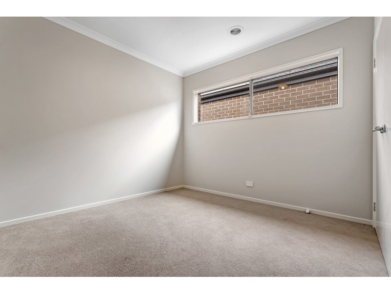 7 Millau Avenue, Craigieburn VIC 3064