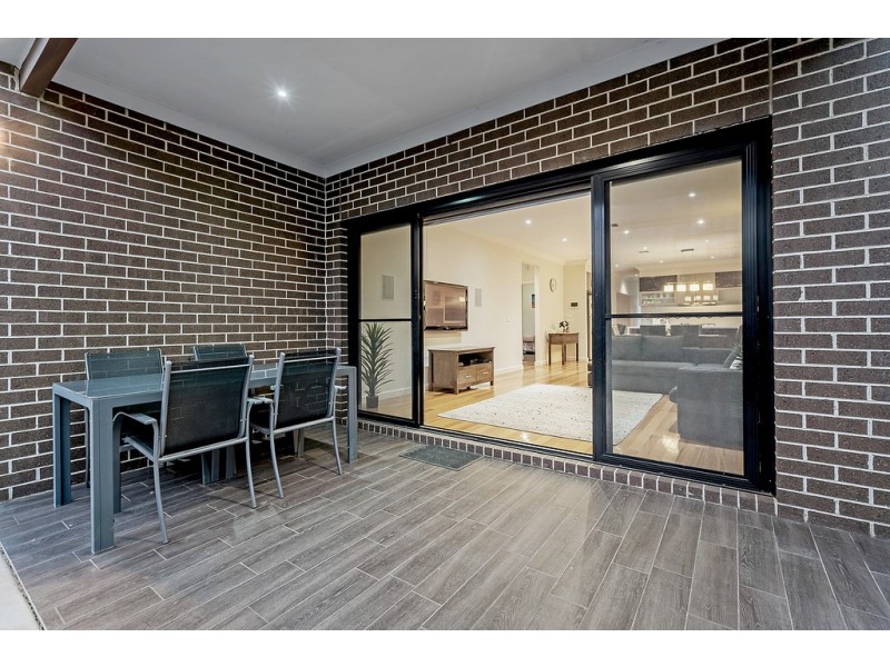 74 Bridgehaven Drive, Craigieburn VIC 3064