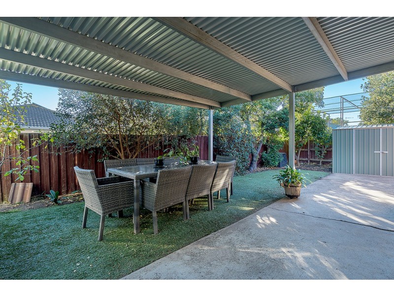 3 Sutherland Way, Roxburgh Park VIC 3064
