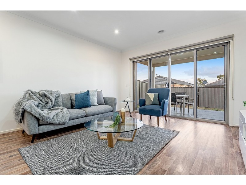 39 Kensley Circuit, Craigieburn VIC 3064