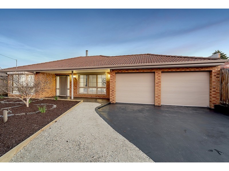 38 Longtown Court, Craigieburn VIC 3064