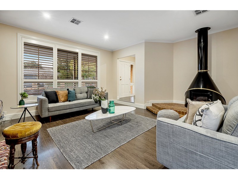 38 Longtown Court, Craigieburn VIC 3064