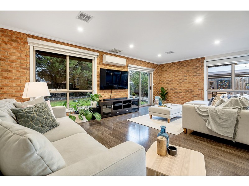 38 Longtown Court, Craigieburn VIC 3064