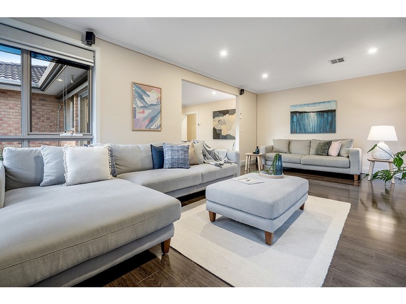 38 Longtown Court, Craigieburn VIC 3064