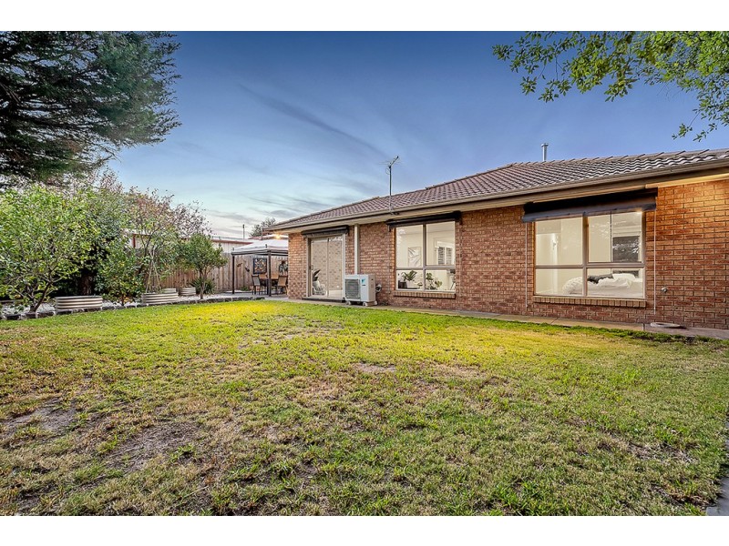38 Longtown Court, Craigieburn VIC 3064