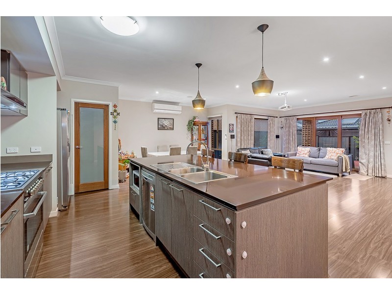 13 Barnell Street, Craigieburn VIC 3064
