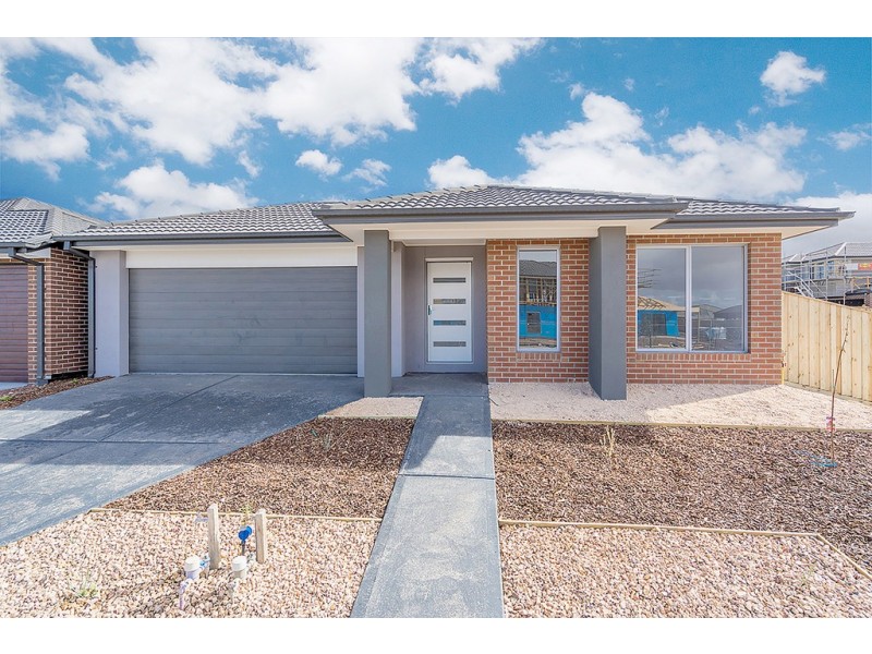 50 Faraday Street, Mickleham VIC 3064