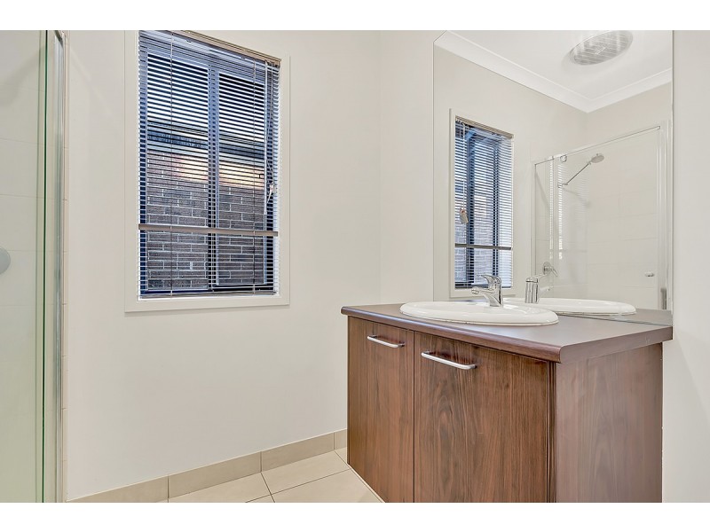 89 Huntington Drive, Craigieburn VIC 3064