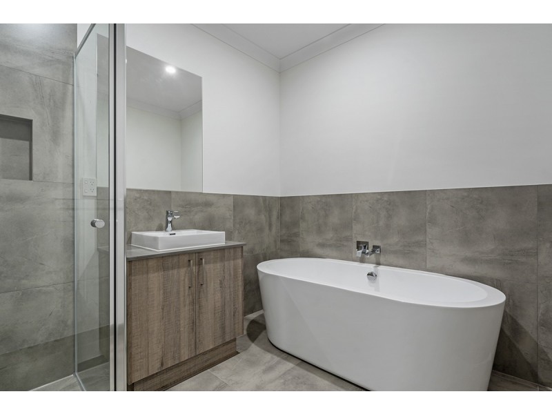 22 Sudbury Street, Mickleham VIC 3064