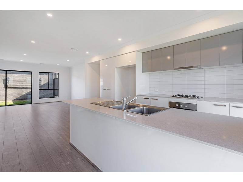 840 Aitken Boulevard – Access through Navey Crescent, Craigieburn VIC 3064