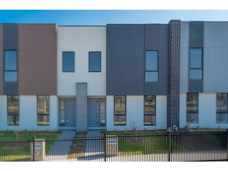 840 Aitken Boulevard – Access through Navey Crescent, Craigieburn VIC 3064