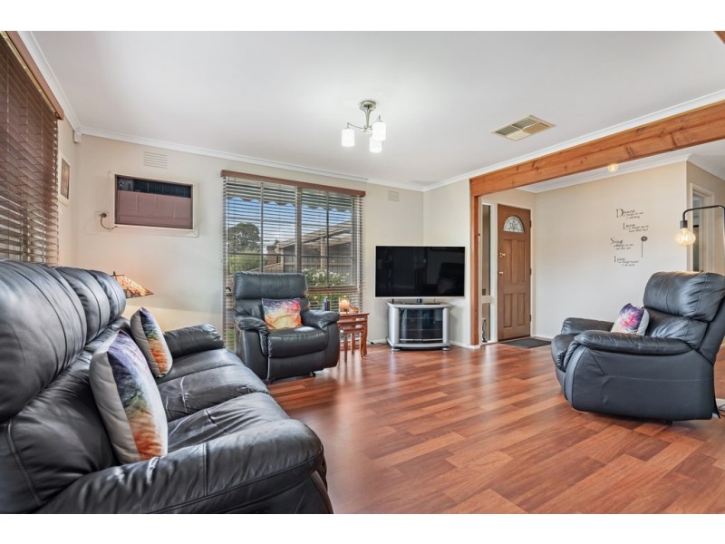 9 Kirkbride Way, Craigieburn VIC 3064