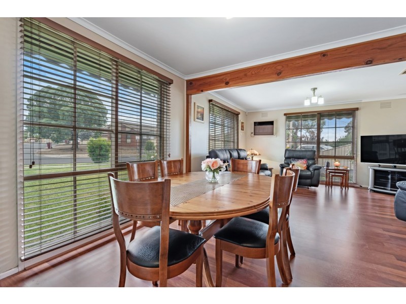 9 Kirkbride Way, Craigieburn VIC 3064