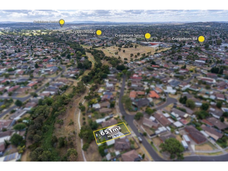 9 Kirkbride Way, Craigieburn VIC 3064