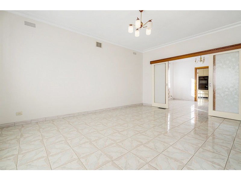 26 Currajong Street, Thomastown VIC 3074