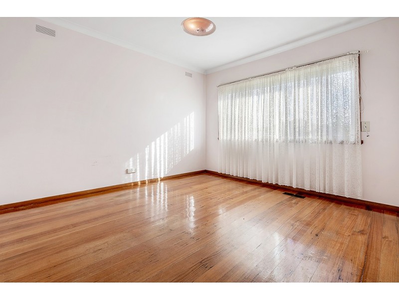 26 Currajong Street, Thomastown VIC 3074